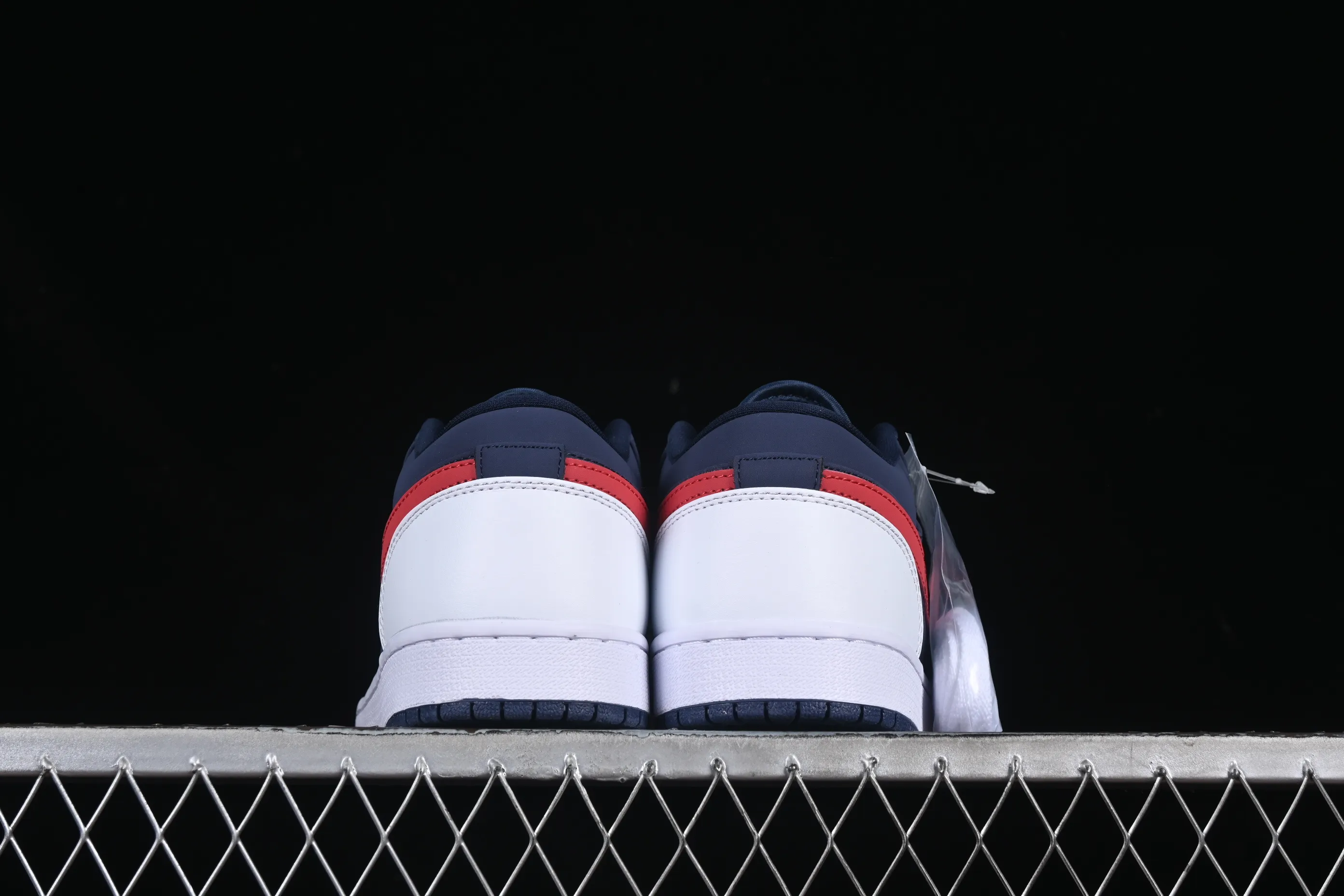All categories Air Jordan Jordan series basketball shoes Air Jordan 1 Low Air Jordan 1 Low AJ1 Joe 1 Patriot blue and red low-top cultural and leisure sports sneakers CZ8454-400